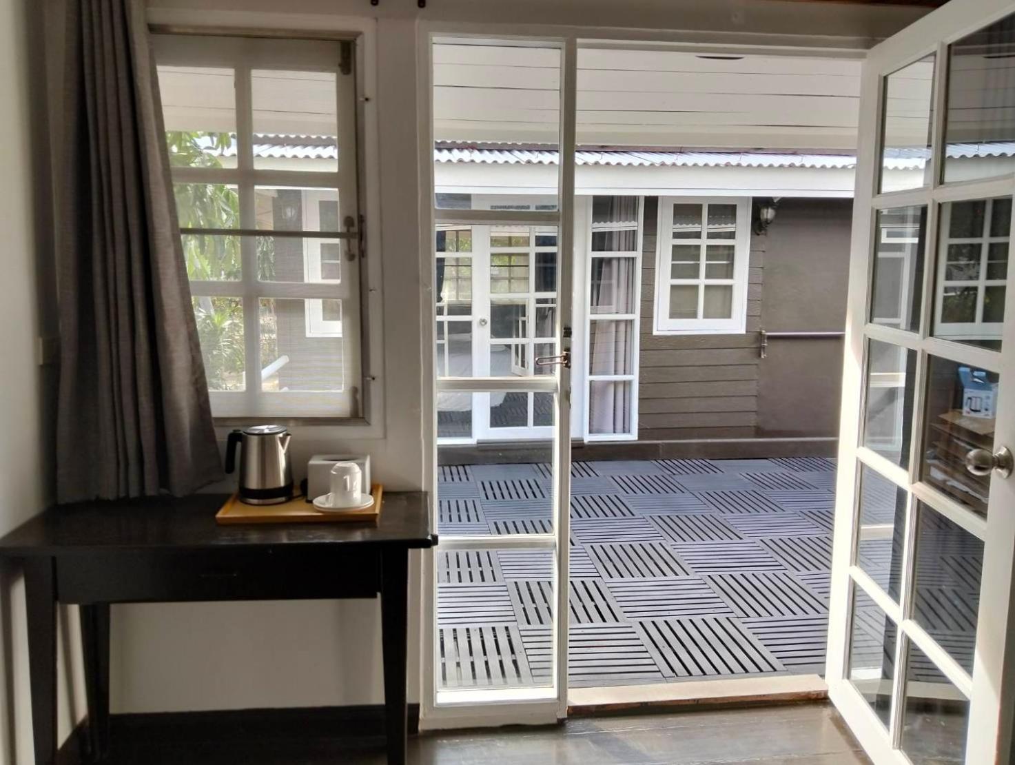 Luna Hut Resort Hua Hin Buitenkant foto