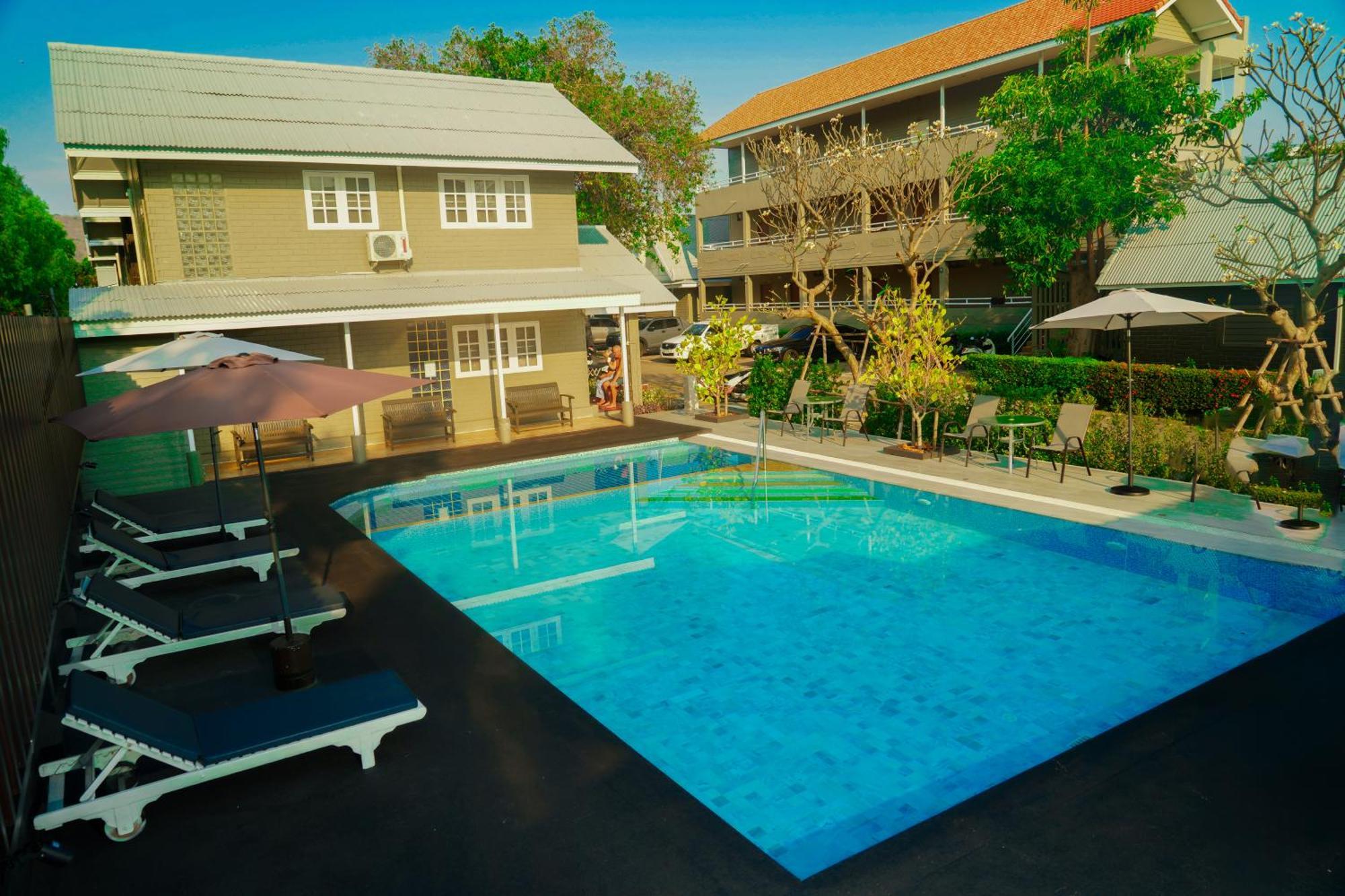 Luna Hut Resort Hua Hin Buitenkant foto